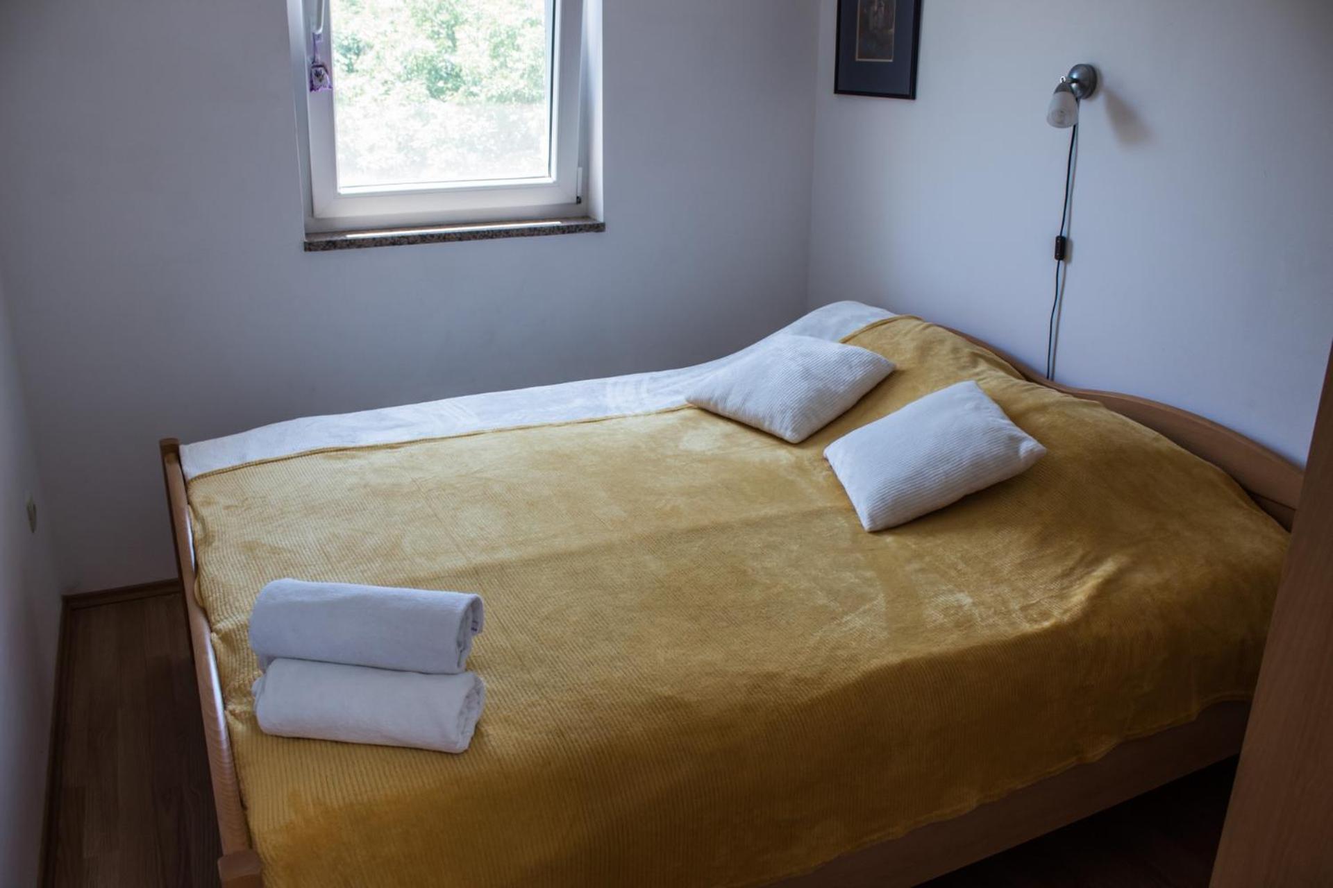 Apartment Hrastov Солине Екстериор снимка