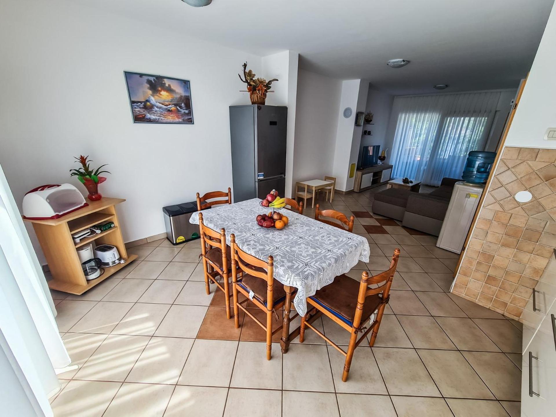 Apartment Hrastov Солине Екстериор снимка